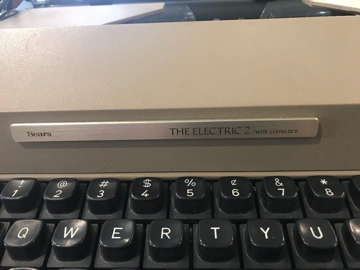 Vintage Sears The Electric 2 Typewriter 3