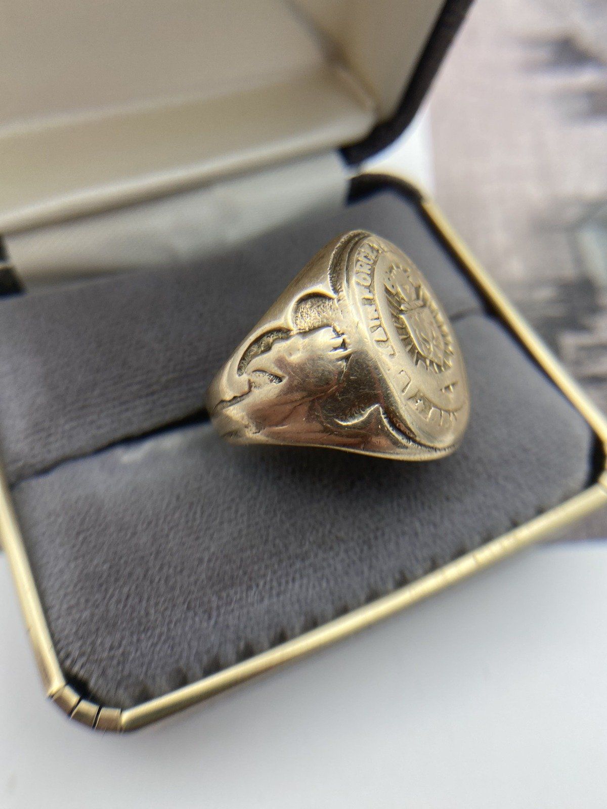 Vintage c.1940s WWII Era 10k Gold US Air Force Tech. School Signet Ring  #2628 4