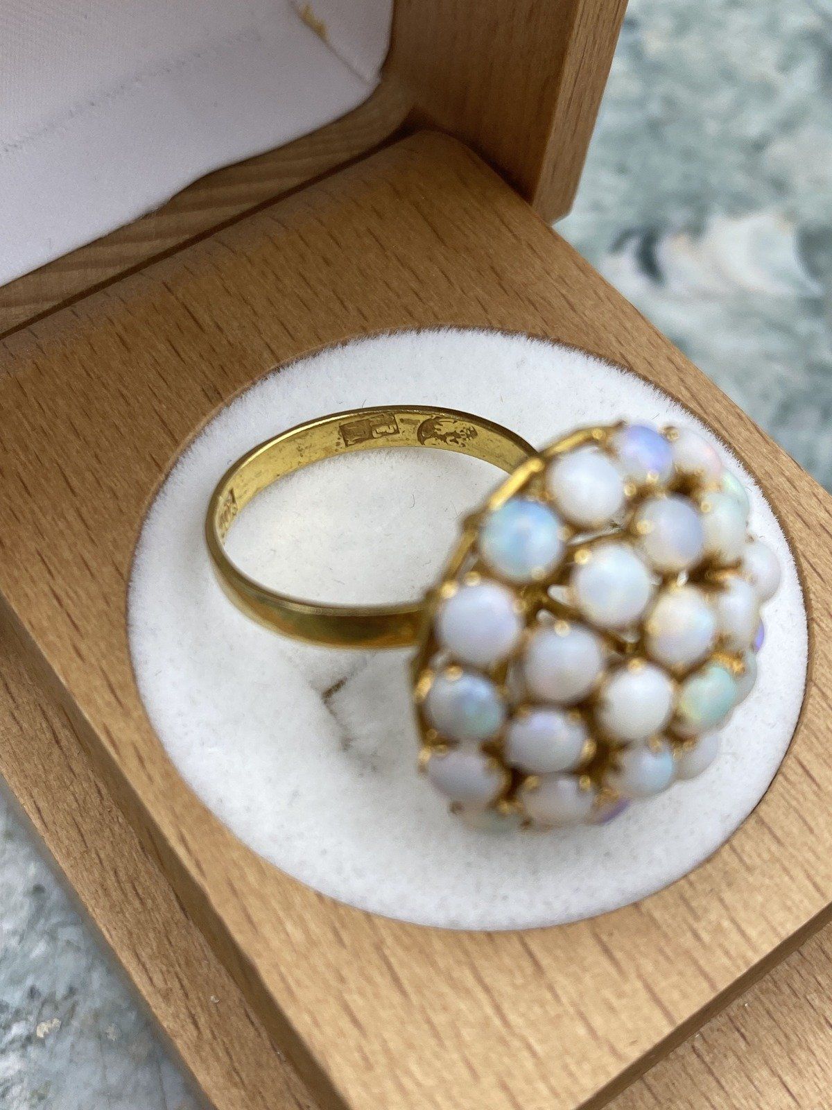 Antique 91.6k/90% Gold Purity Genuine Australian Opal Pave Bombe Ring #2777 10