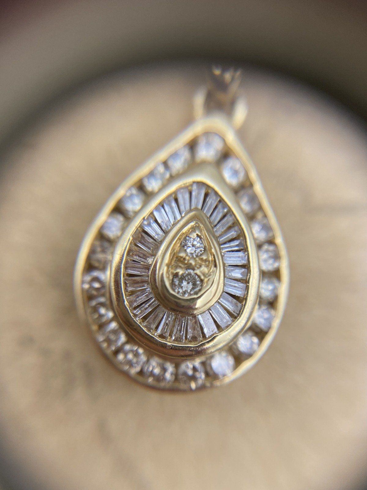 14k Gold Baguette + Round Channel Set .50ctw Diamond Drop Necklace 18L 2