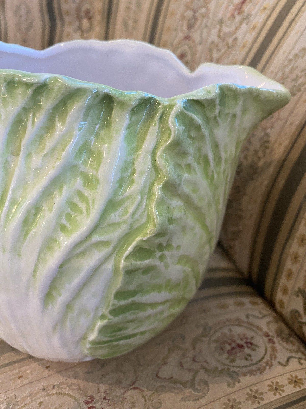 Vintage 1.25 Qt Cabbage Leaf Majolica Squat Drink Pitcher 5