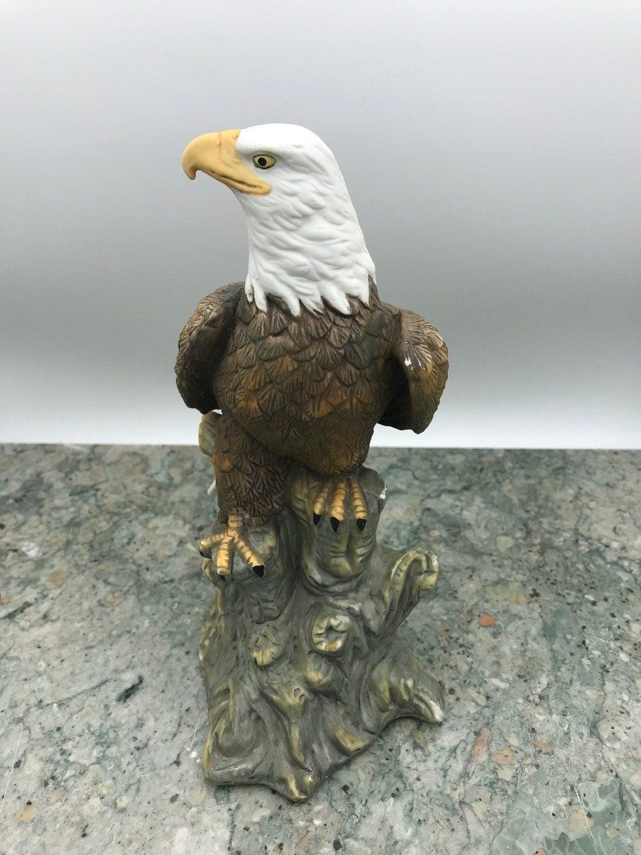 Large Bisque Porcelain Eagle Figurine w Tree Stump Base 2