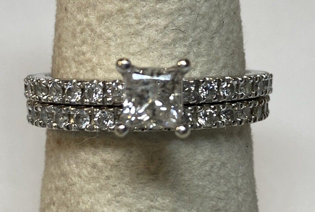 14k White Gold Wedding Size 5 1/2