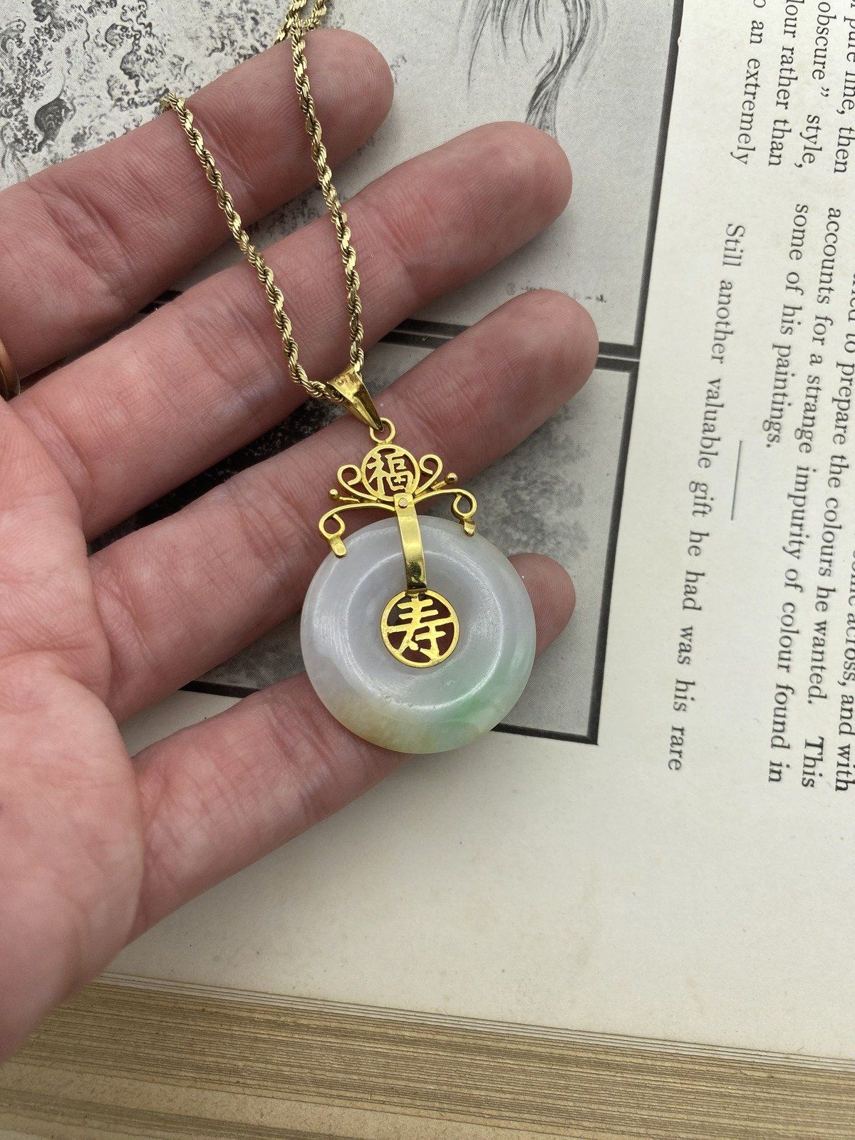 Vintage 14k Gold Chinese Jade Prosperity Disc Necklace w Lovely Bail 18L 6