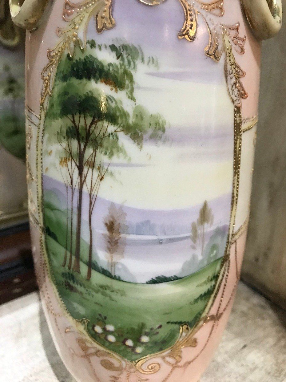 Pastel Pink Garland Gilt Cameo Lake Nippon Foot Vase 2