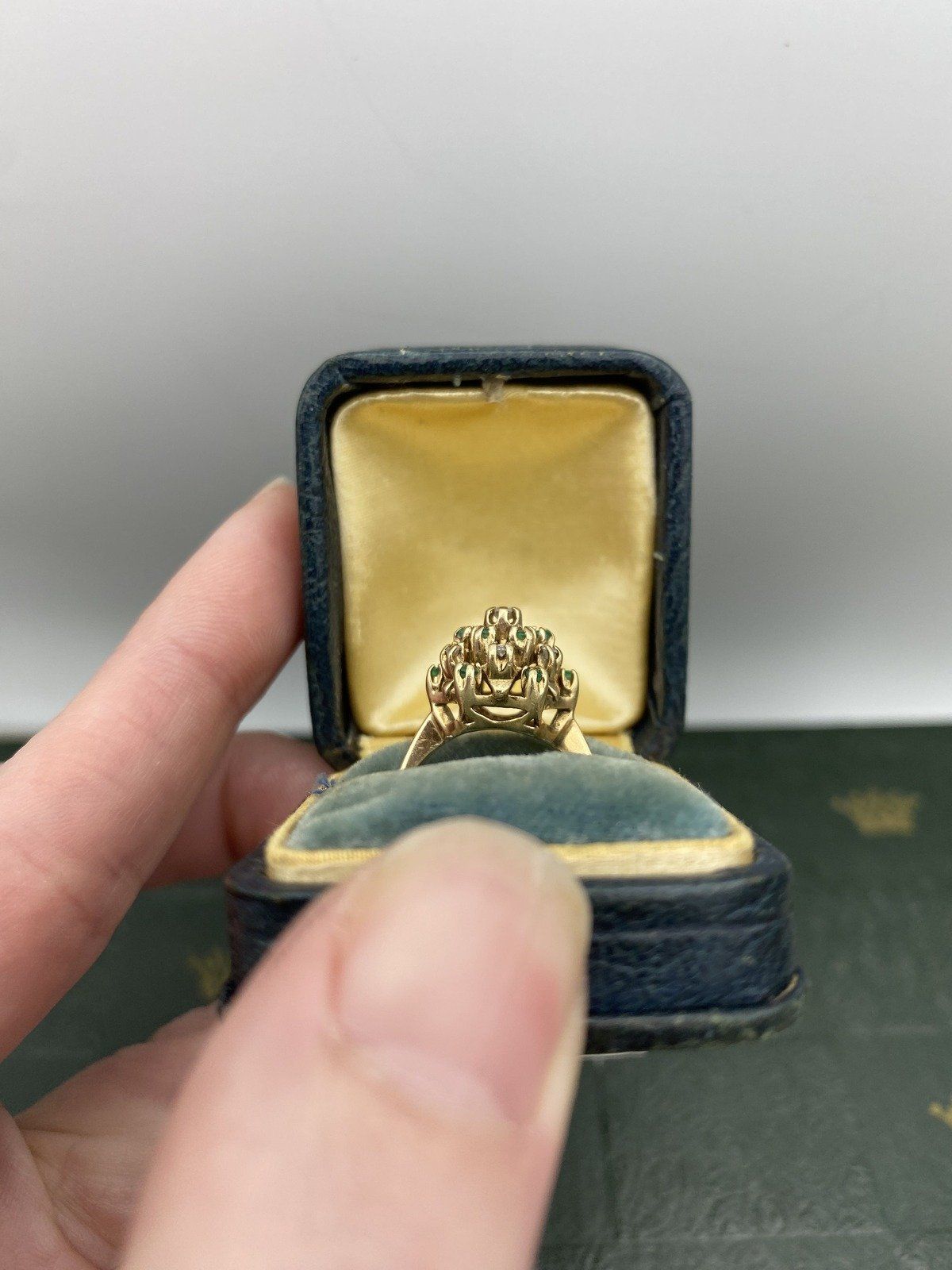 Vintage 10k Gold Emerald + Diamond Cathedral Ring #2461 3
