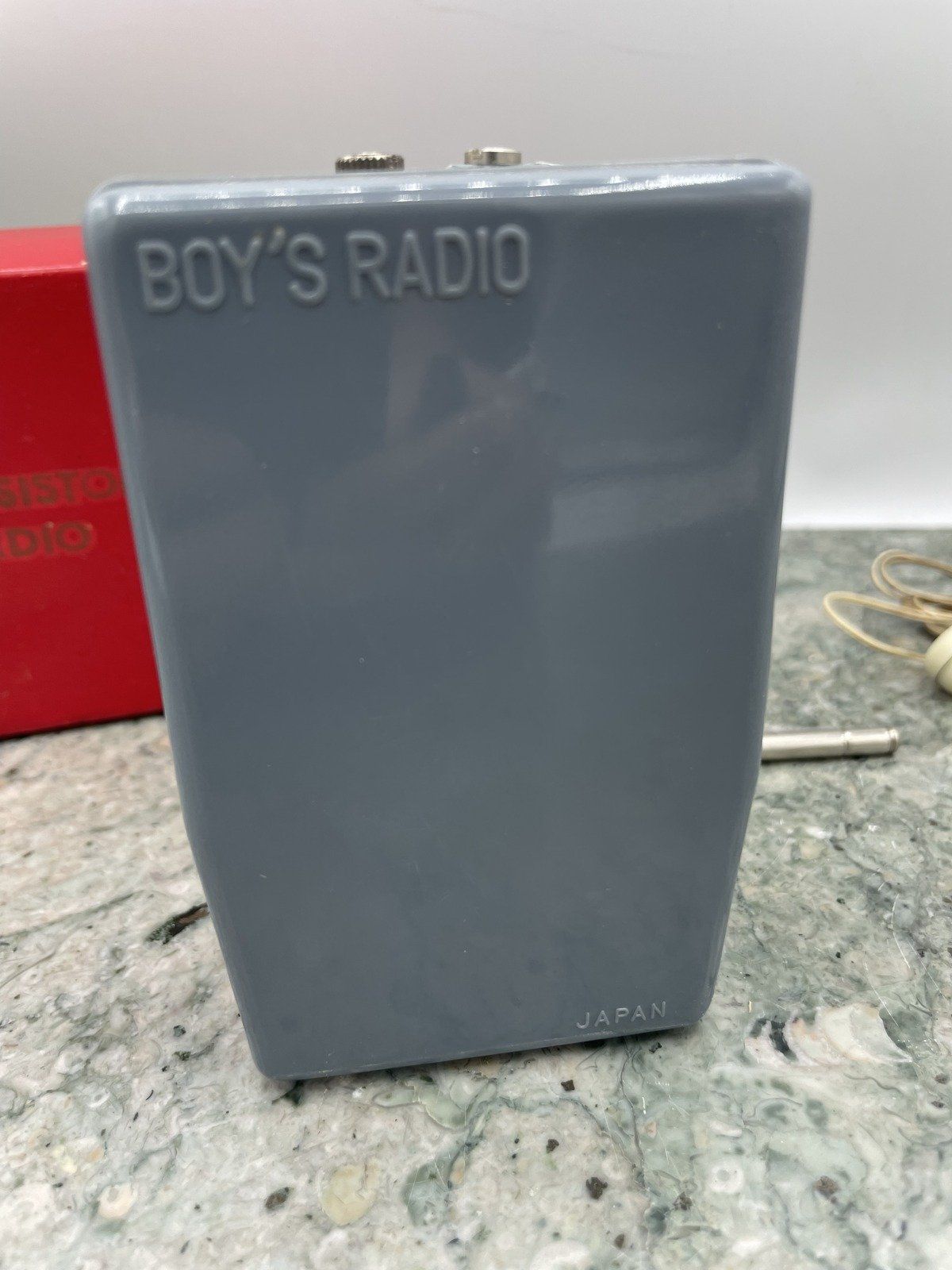 Vintage Japanese Made Transistor Boy's Radio w Box + Antenna 2