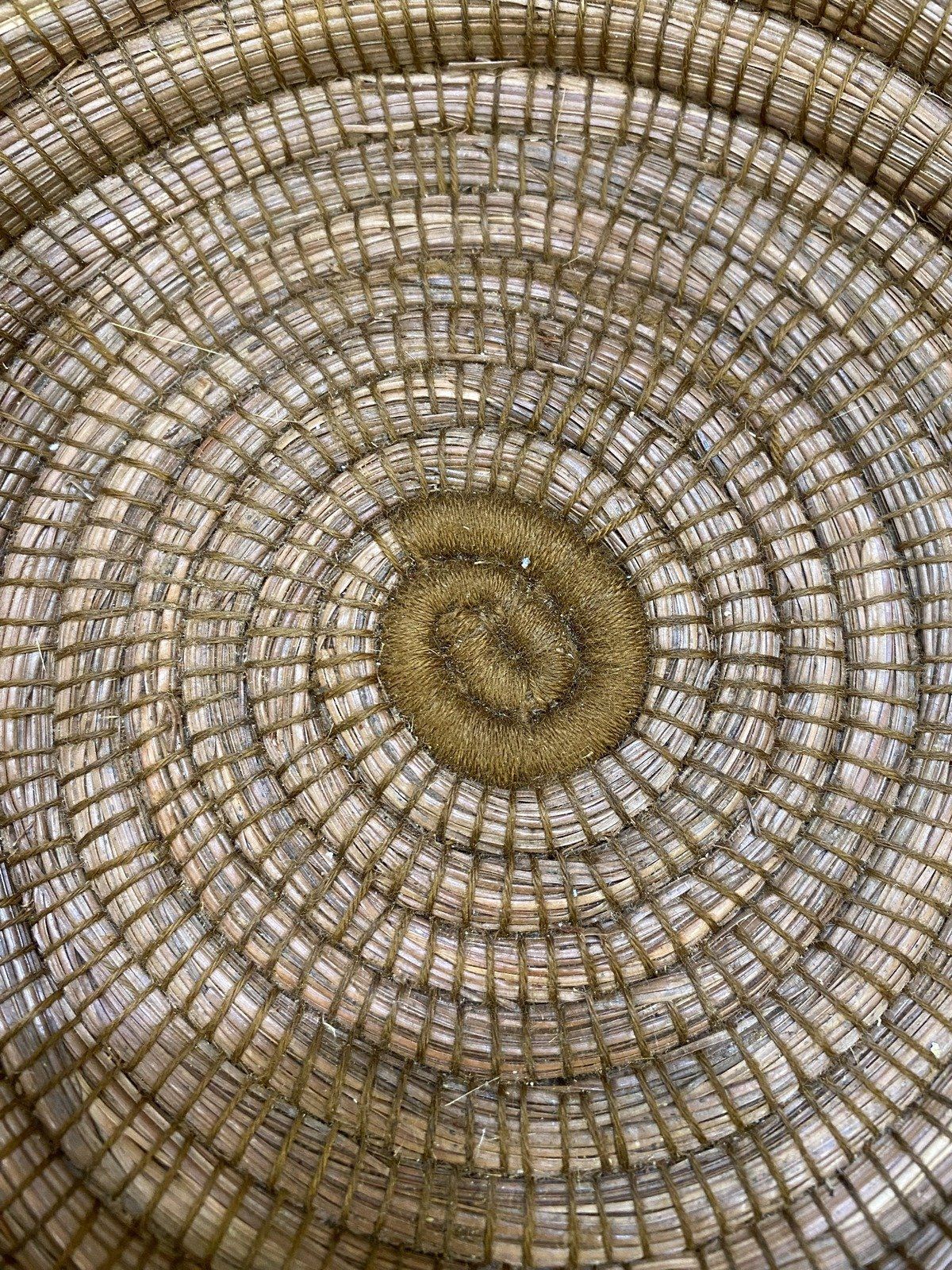 Lovely Pine Needle Scalloped Basket 9.5 6