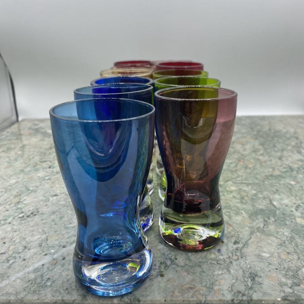 Set of Colorful Glassware  1262 2