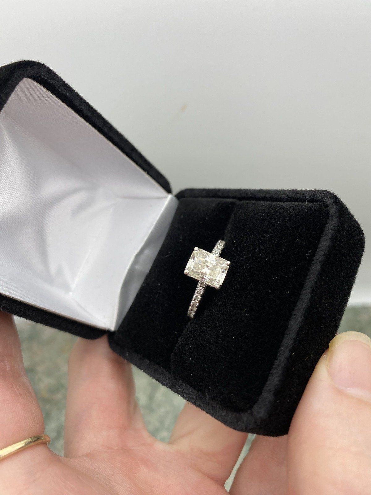 Sterling Silver Set 1.5ct Emerald Cut Moissanite Diamond Engagement Ring 2