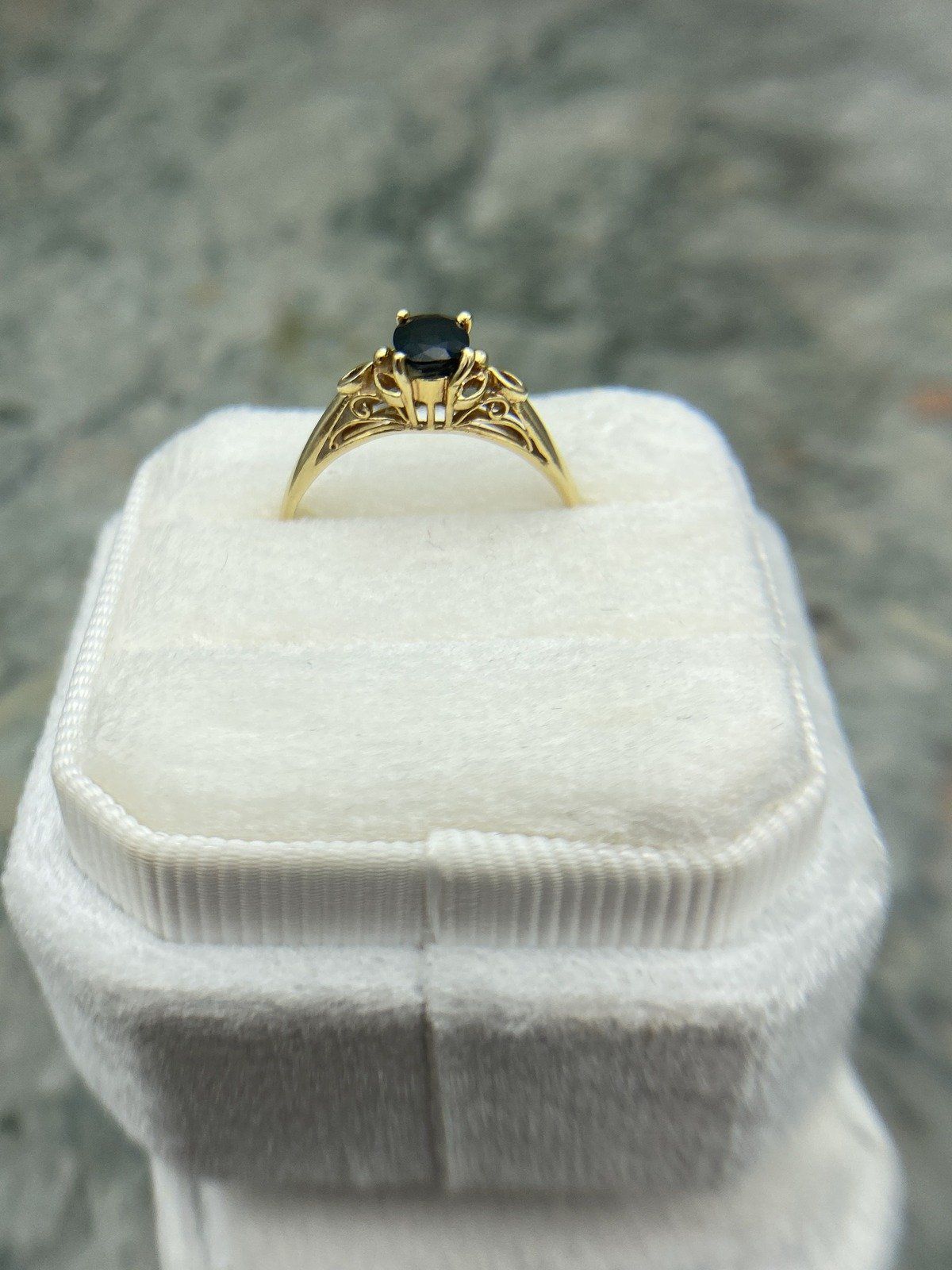 Vintage 14k Gold Natural Blue Sapphire Solitaire Ring w Lovely Cathedral Shank #2315 3