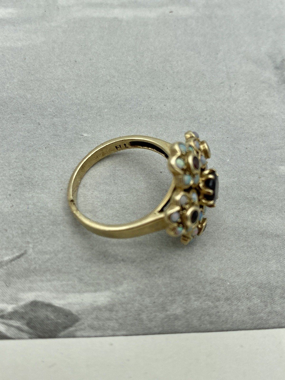 Vintage c.1940s/50s 10k Gold Micro Opal Florette + Garnet Cluster Ring 2