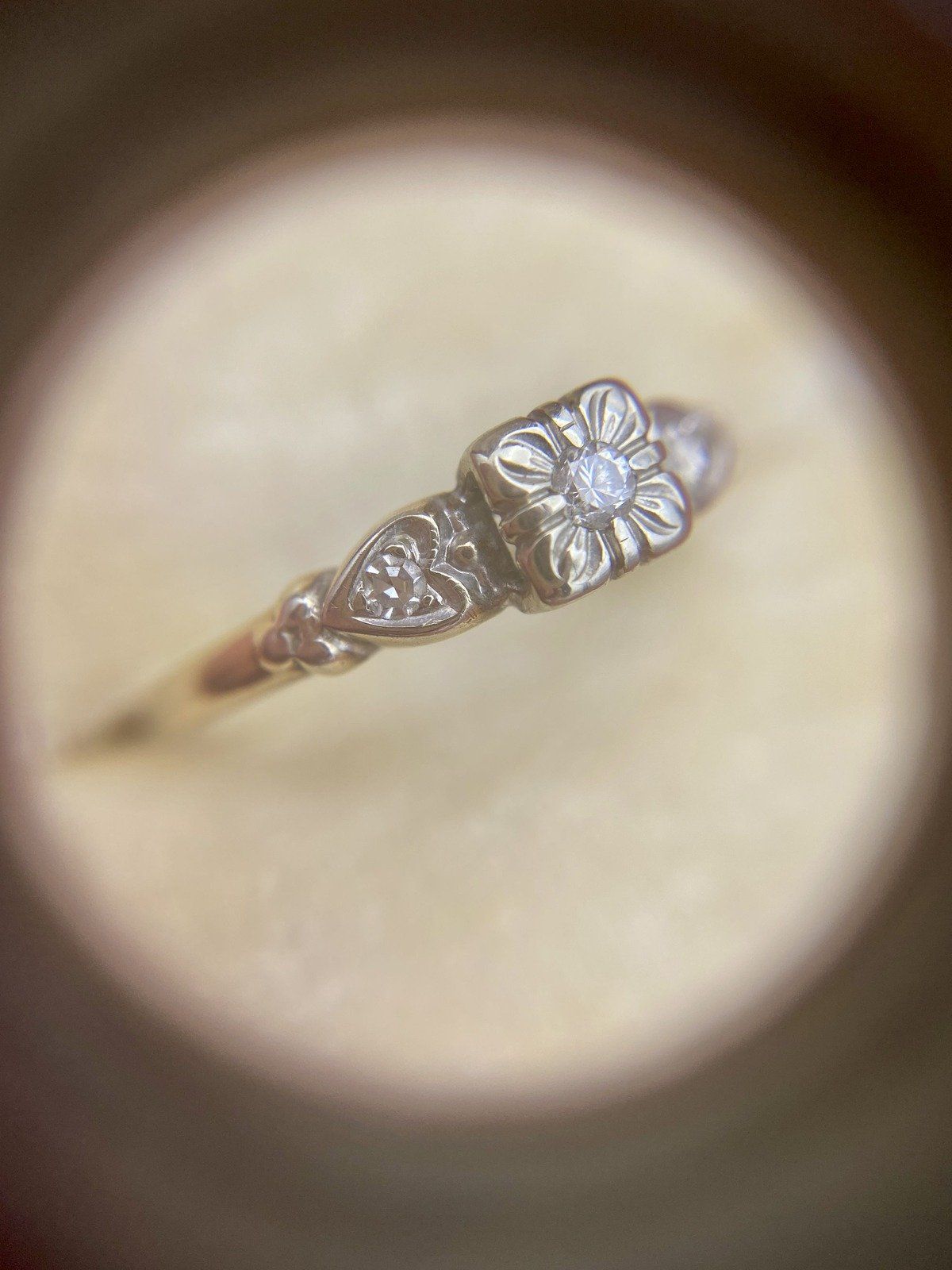 Vintage c.1930s/40s 14k Dual Gold Diamond Engagement Ring w Heart Shoulder Detail #2218 2