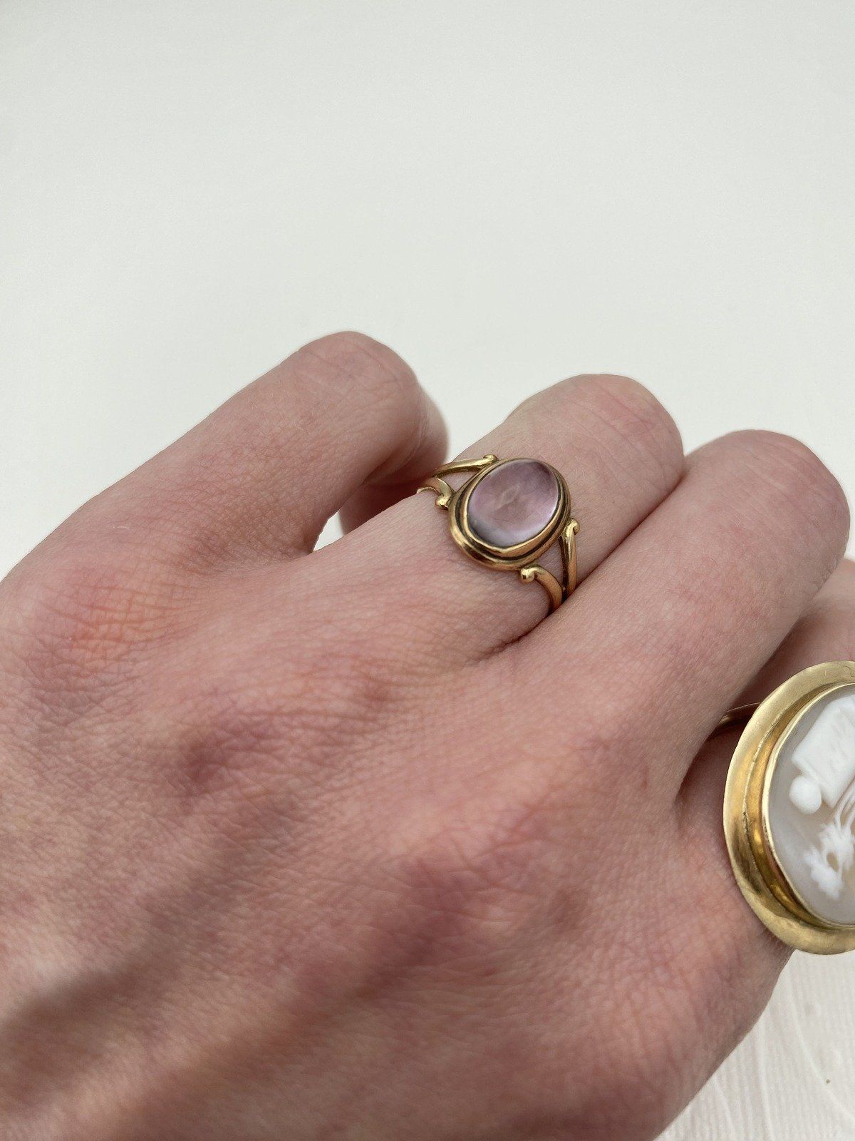 Antique Victorian 14k Rose Gold Faintly Amethyst Bezel Cab Cut Ring w Spilt Shoulders 6