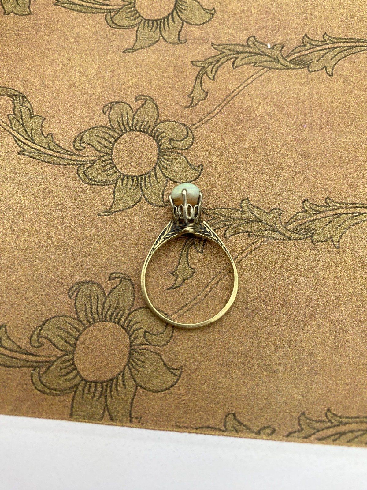 Antique Edwardian 14k Gold Matte Domed Opal Ring w Ornately Etched Setting #2734 5