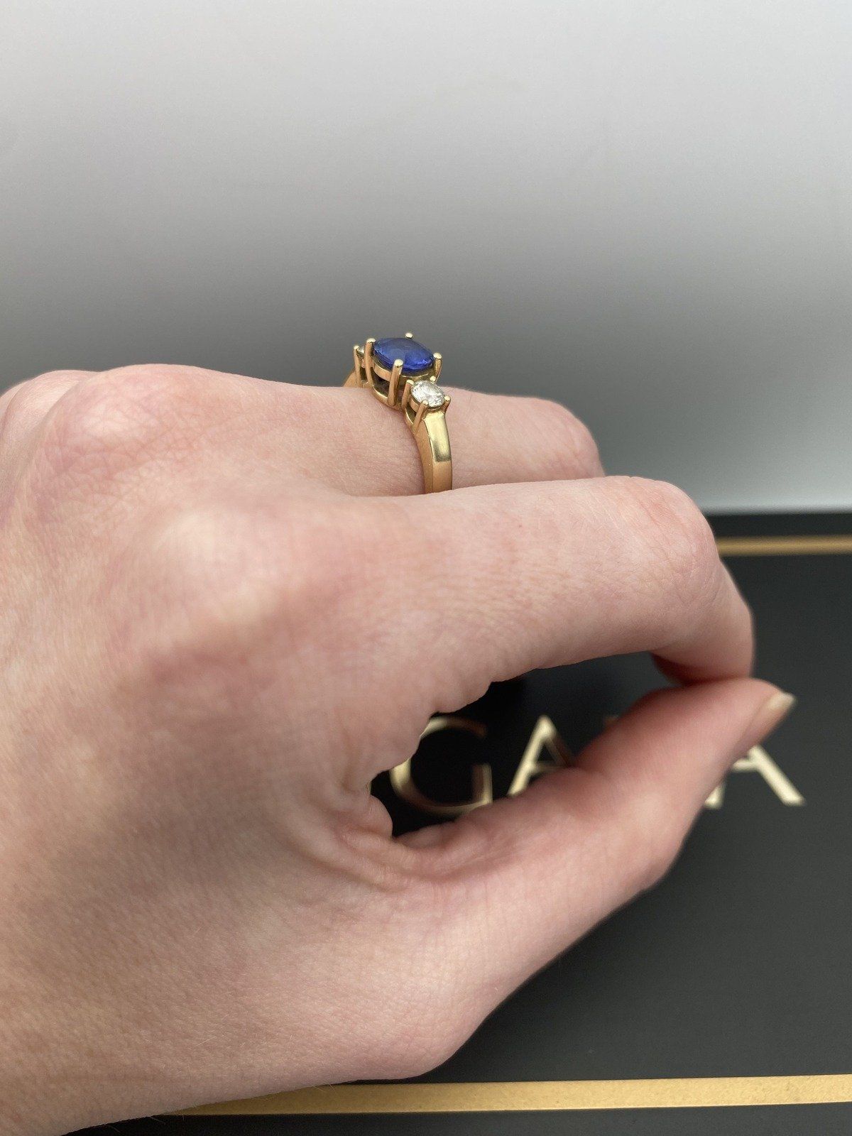 Angara 14k Gold 1ct Sapphire + .32ct Diamond Trio Stone Ladies Ring w GIA + Display Box 6