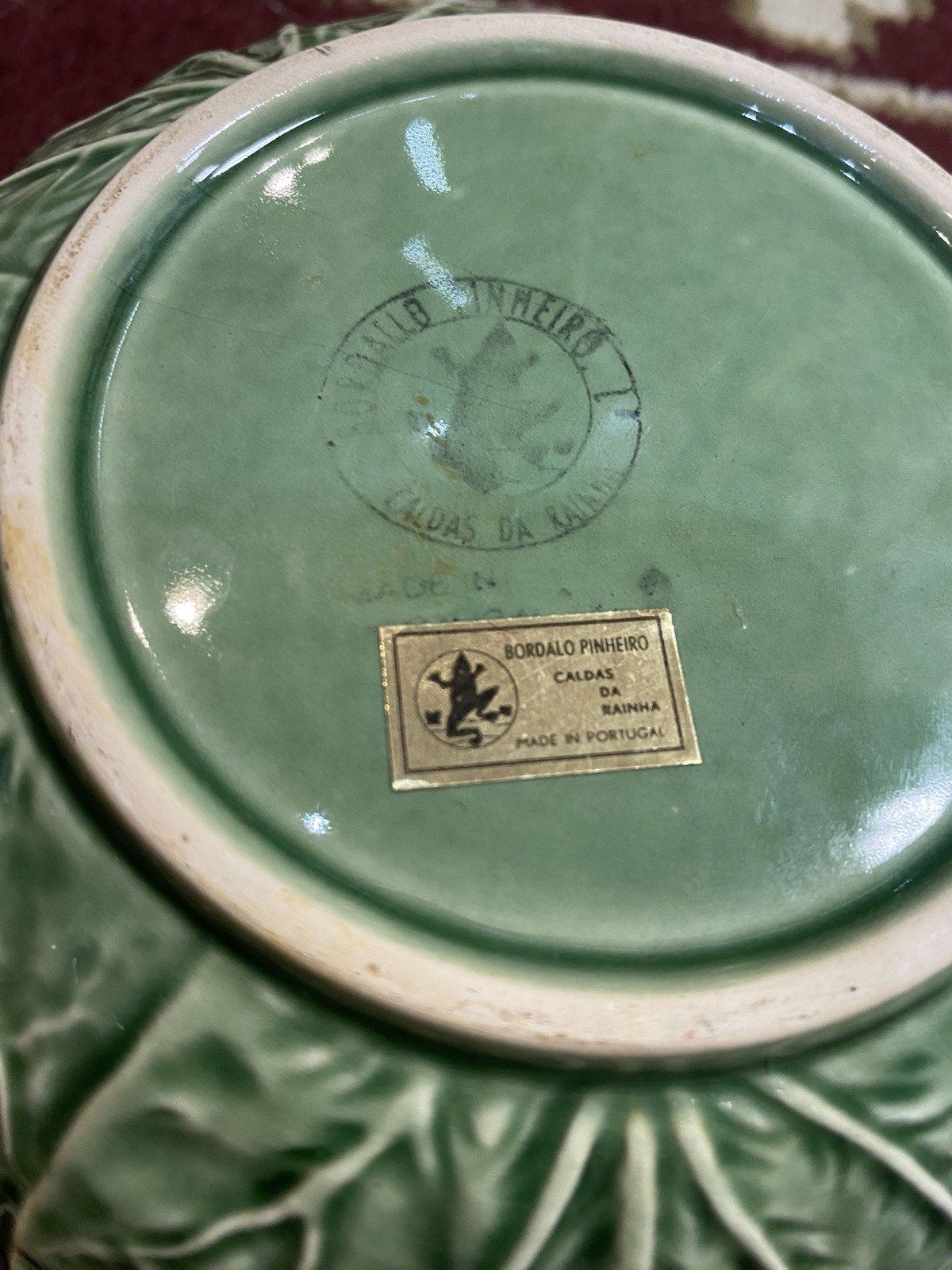 Bordallo Pinheiro Portugal Majolica Small Cabbage Leaf Bowl 6.5 6
