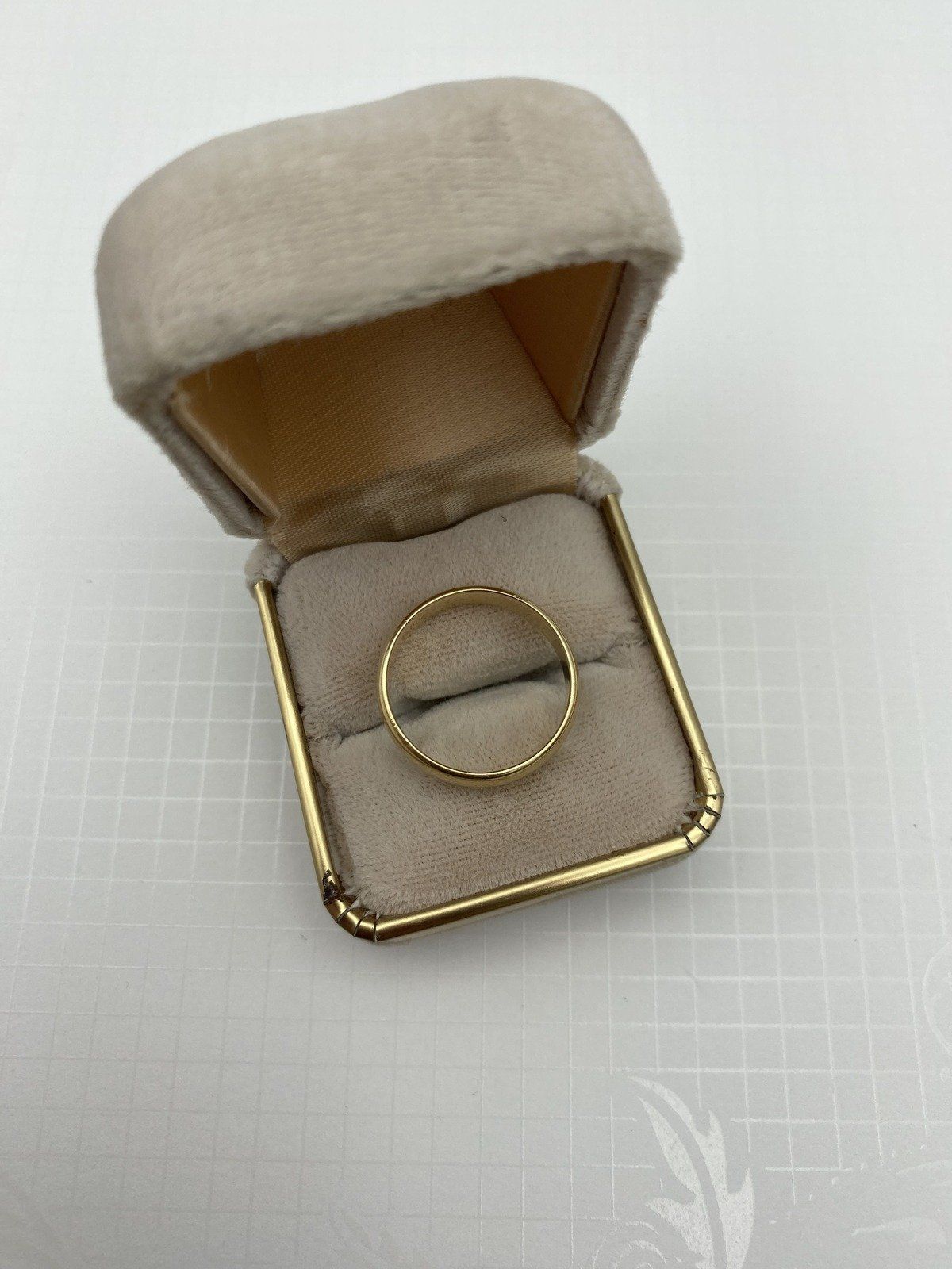 Classic 14k Gold Ladies 5mm Ring Band 6