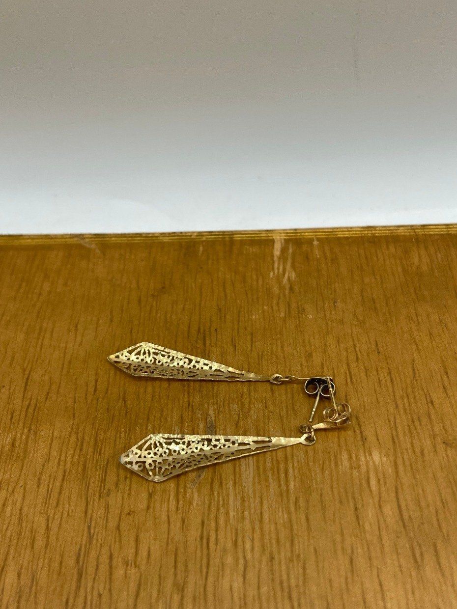 10k Bright Gold Reticulated Goldwork Drop Earrings 3