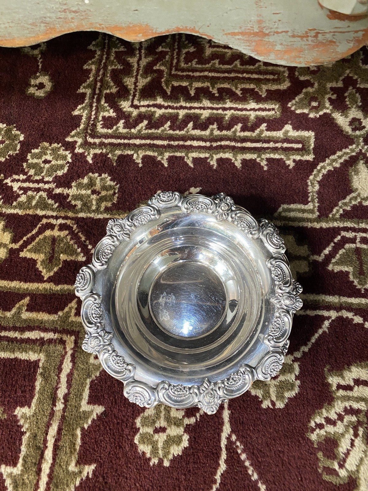 Pair of Gorgeous Towle Silver Plated Salad/Soup Bowls No.2912 4
