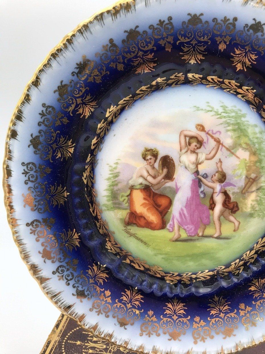 Victoria Austria China Haufmann Painted Saucer 2