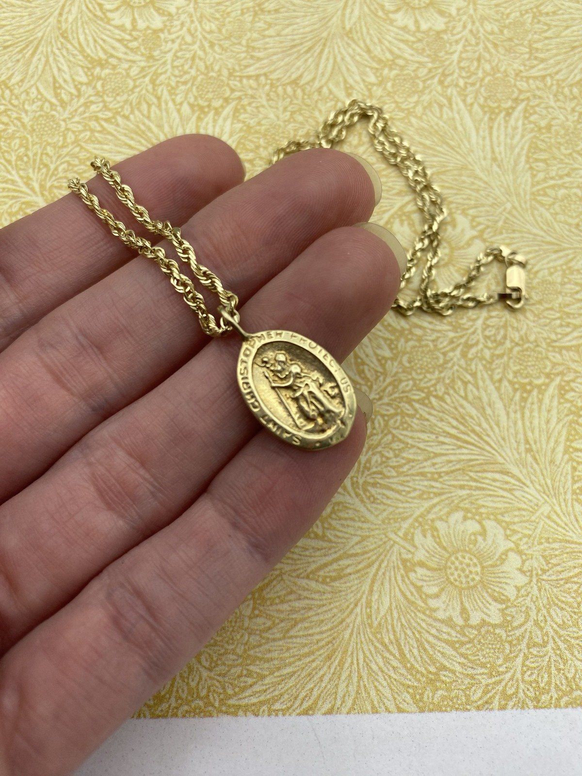 10k Gold Saint Christopher Amulet 20L Drop Necklace 3