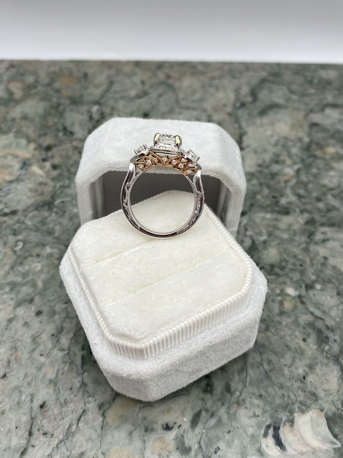 Ladies 1.01ct Center Round Brilliant Diamond Engagement Ring w Pear Should Diamonds + Rose Gold Ornament + GIA Documentation 14