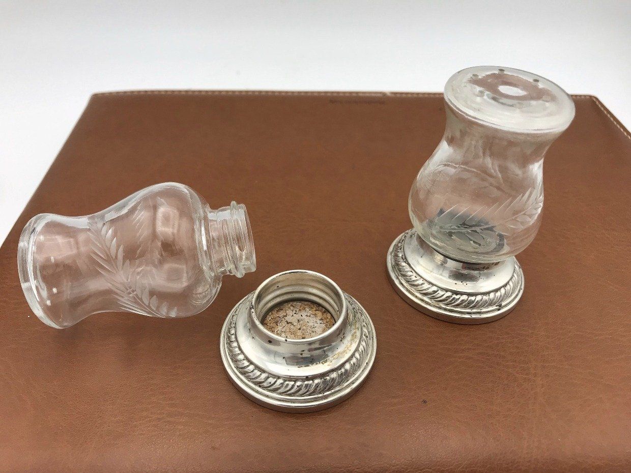 Quaker Hurricane Newport Sterling Silver Weighted S&P Shakers w Fern Etched 3