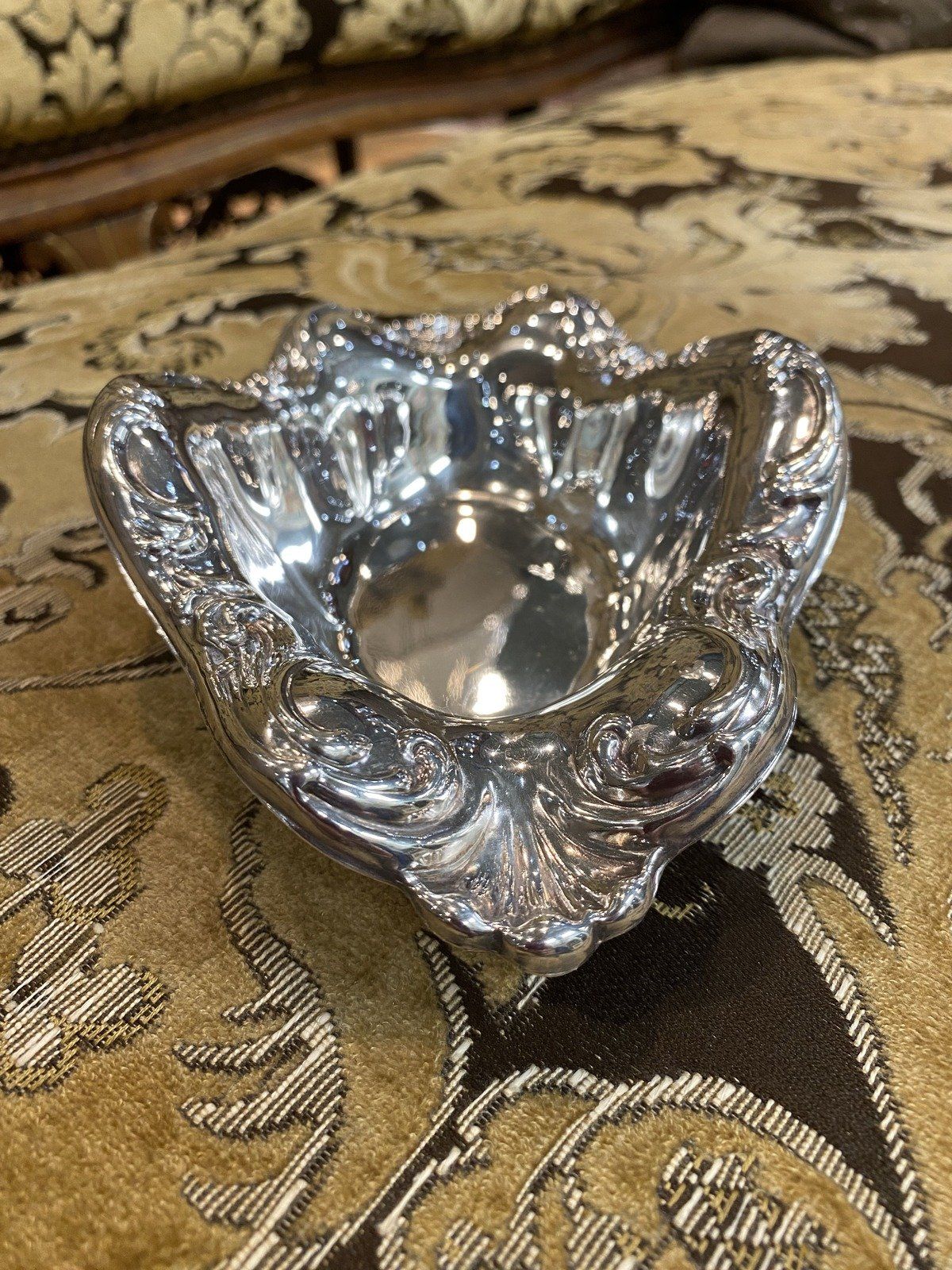 Art Nouveau Silver Plated Scalloped Dish 7