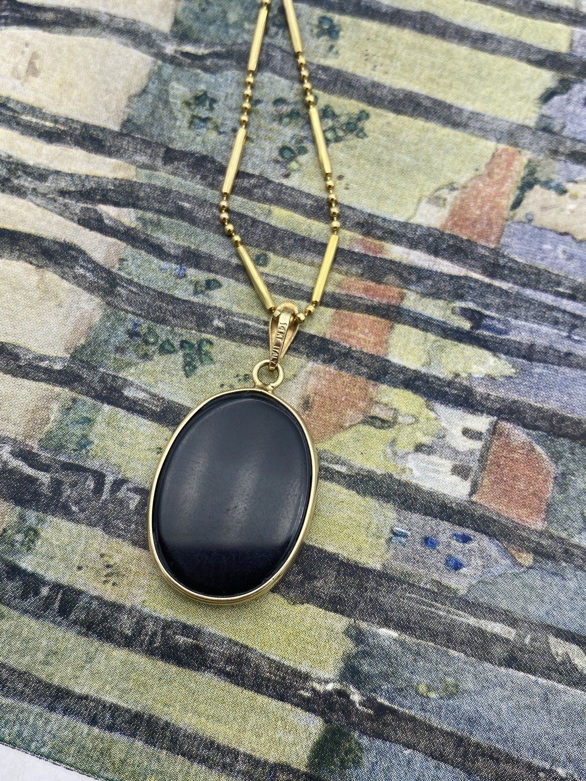 Vintage 14k Gold B&W Mother + Child Cameo Necklace w Bead + Barrel Beverly Hills Gold 16L Chain #3013 5