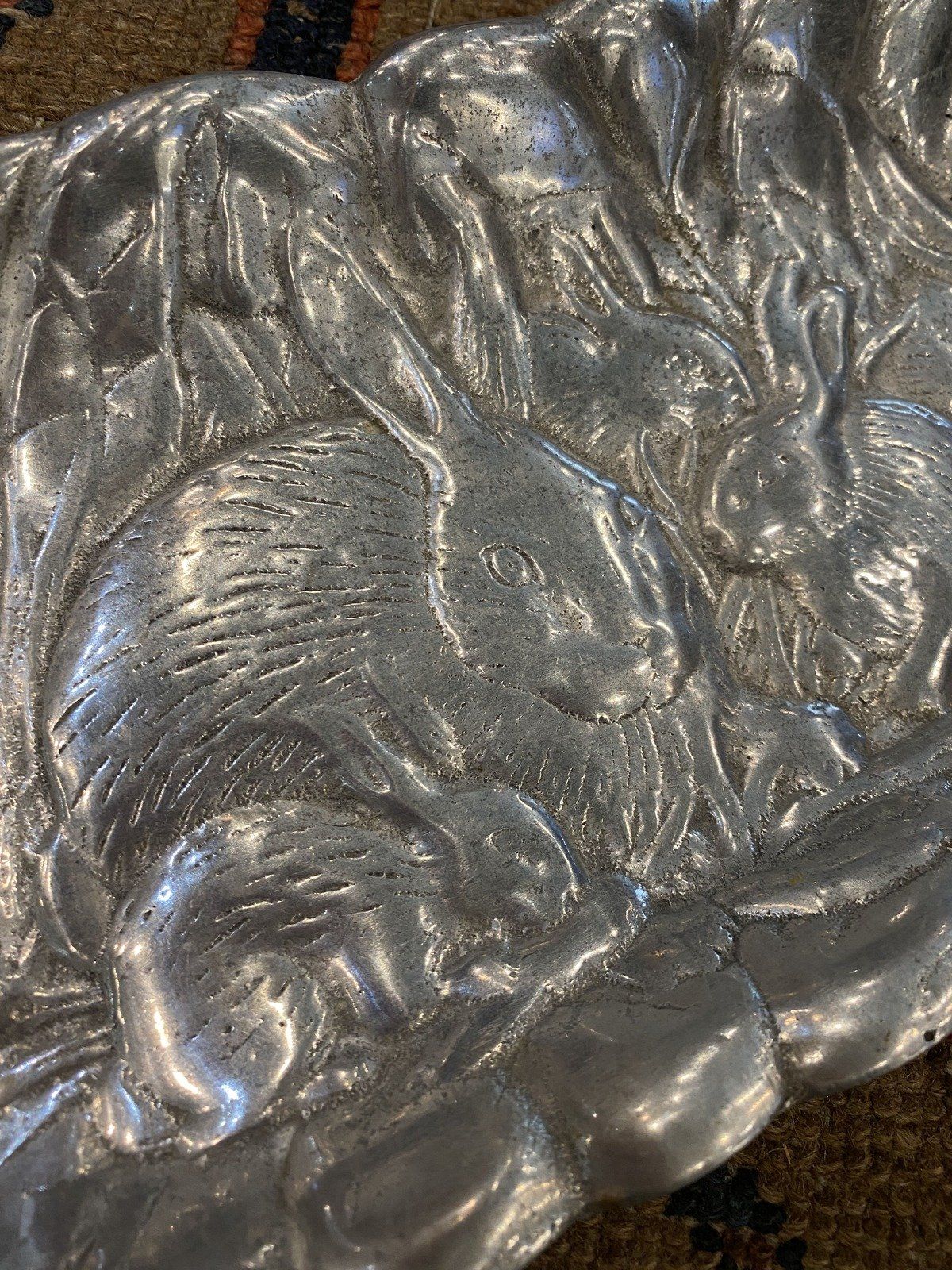 Mexico Made Polished Pewter Chased Rabbit Elongated Dish 6