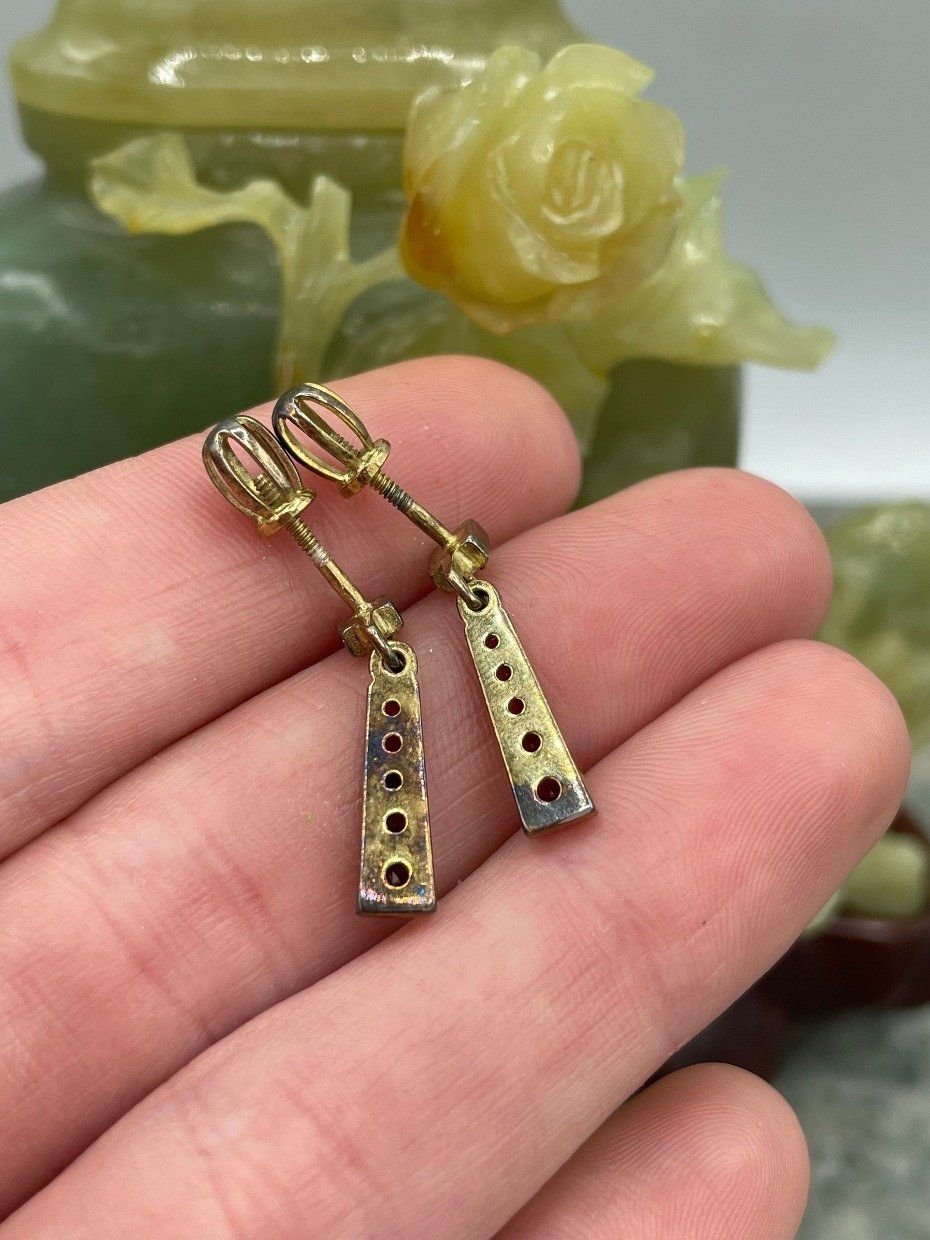 Antique Victorian 14k Gold Tabular Garnet Screw Back Earrings 3