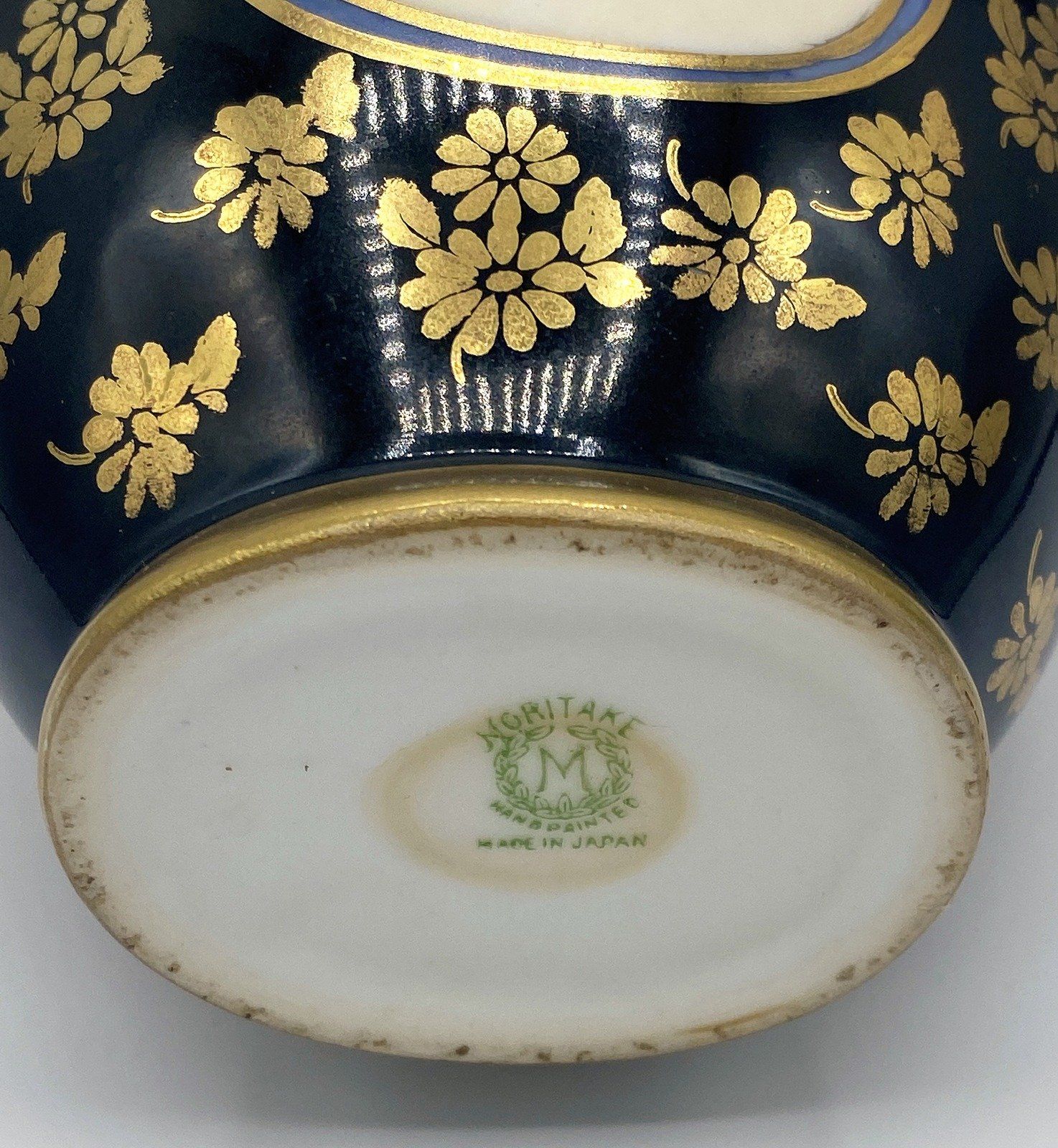 Noritake Black and White Hand Painted Vase 7 4