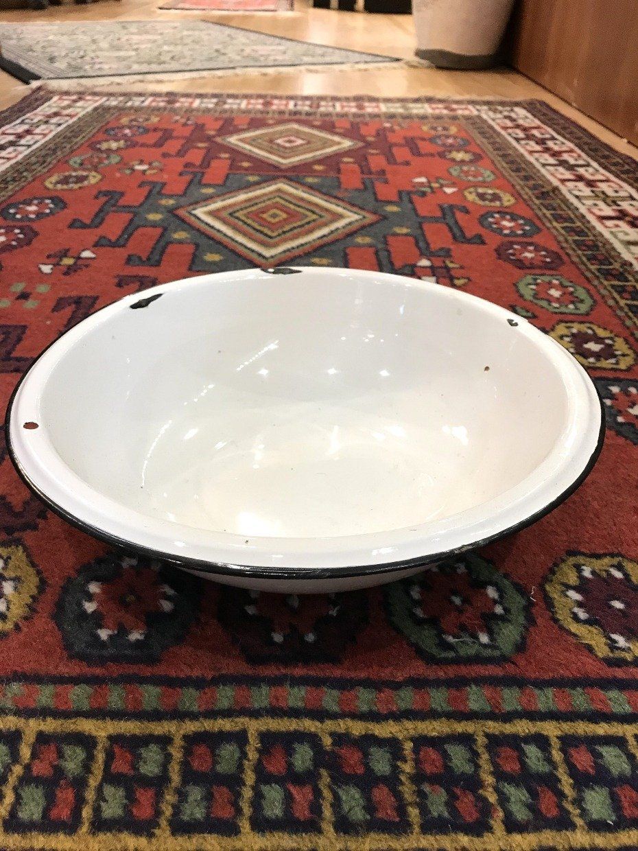 Vintage Enamelware Wash Basin Bowl