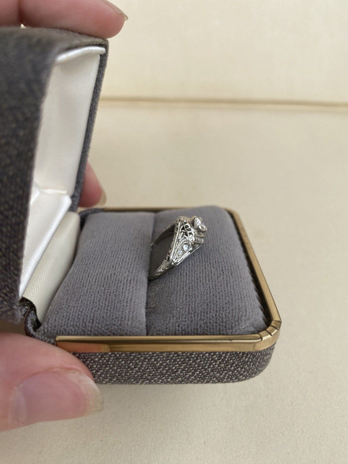 Vintage c.1930s 18k White Gold Art Deco Filigree .26ct Diamond Engagement Ring w Appraisal 3