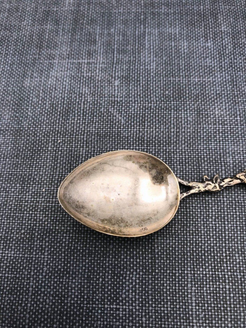 Antique .800 Sterling Silver Figural Repousse Demitasse Spoon 4