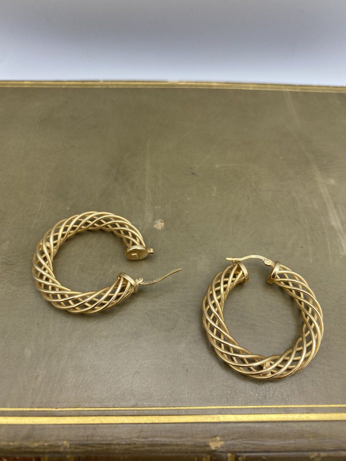 14k Gold Vintage c.1980s/90s Helix Twist Large Hoop Earrings #2865 2