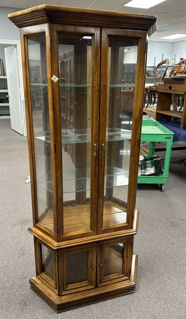 Oak Finish Curio Cabinet #588