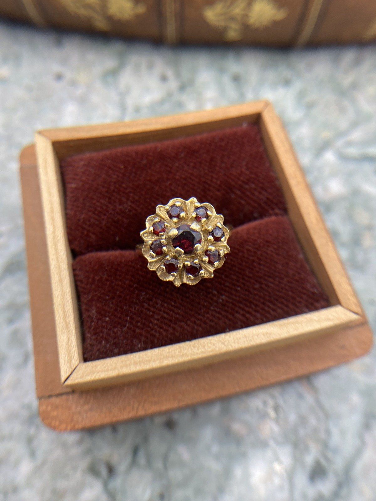 Vintage c.1950s/60s 14k Gold Garnet Flower Cluster Ring #2838 9