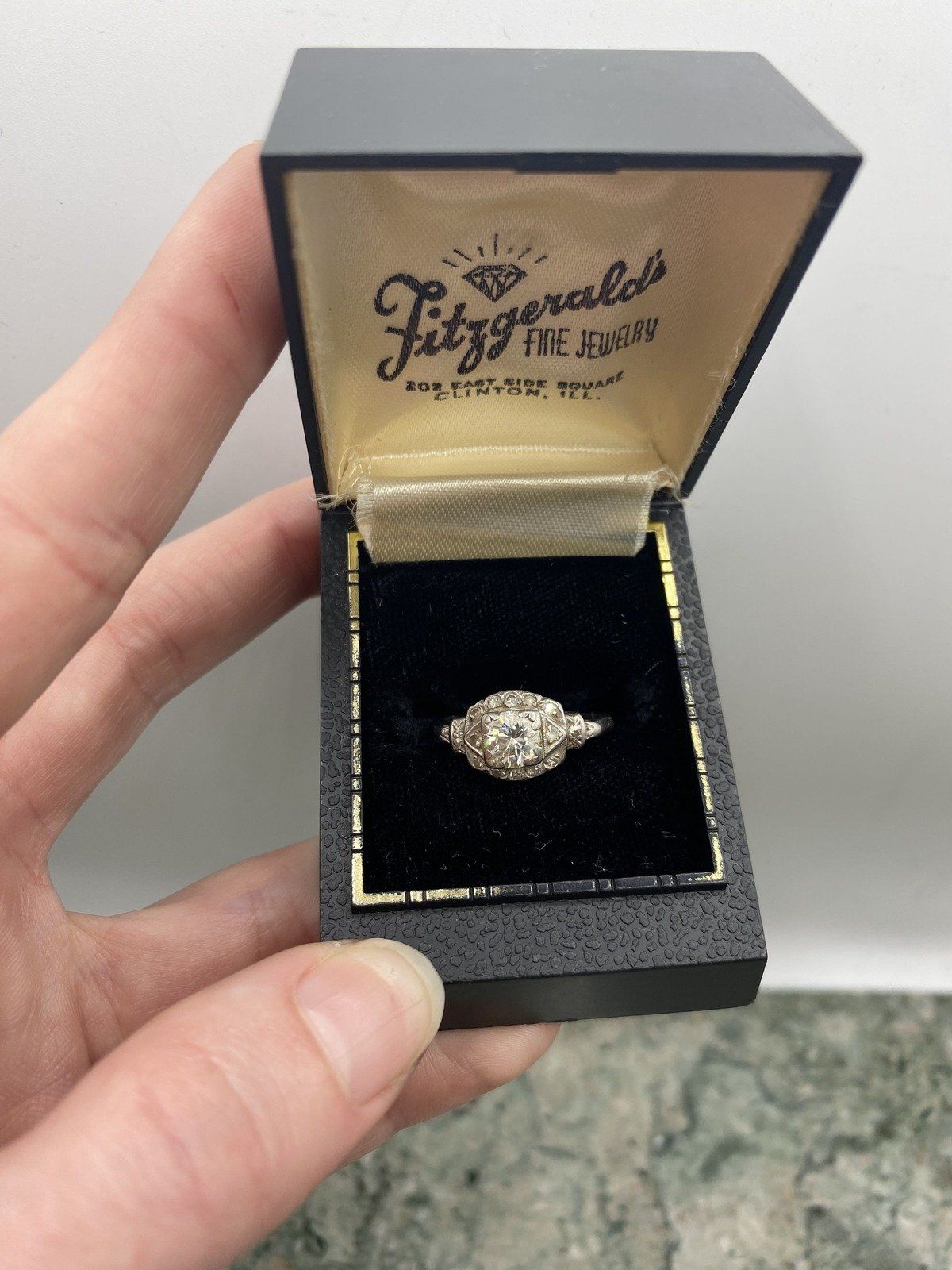 Antique c.1920s/30s Art Deco .75ct Center Platinum Crafted Ladies Diamond Engagement Ringj 2