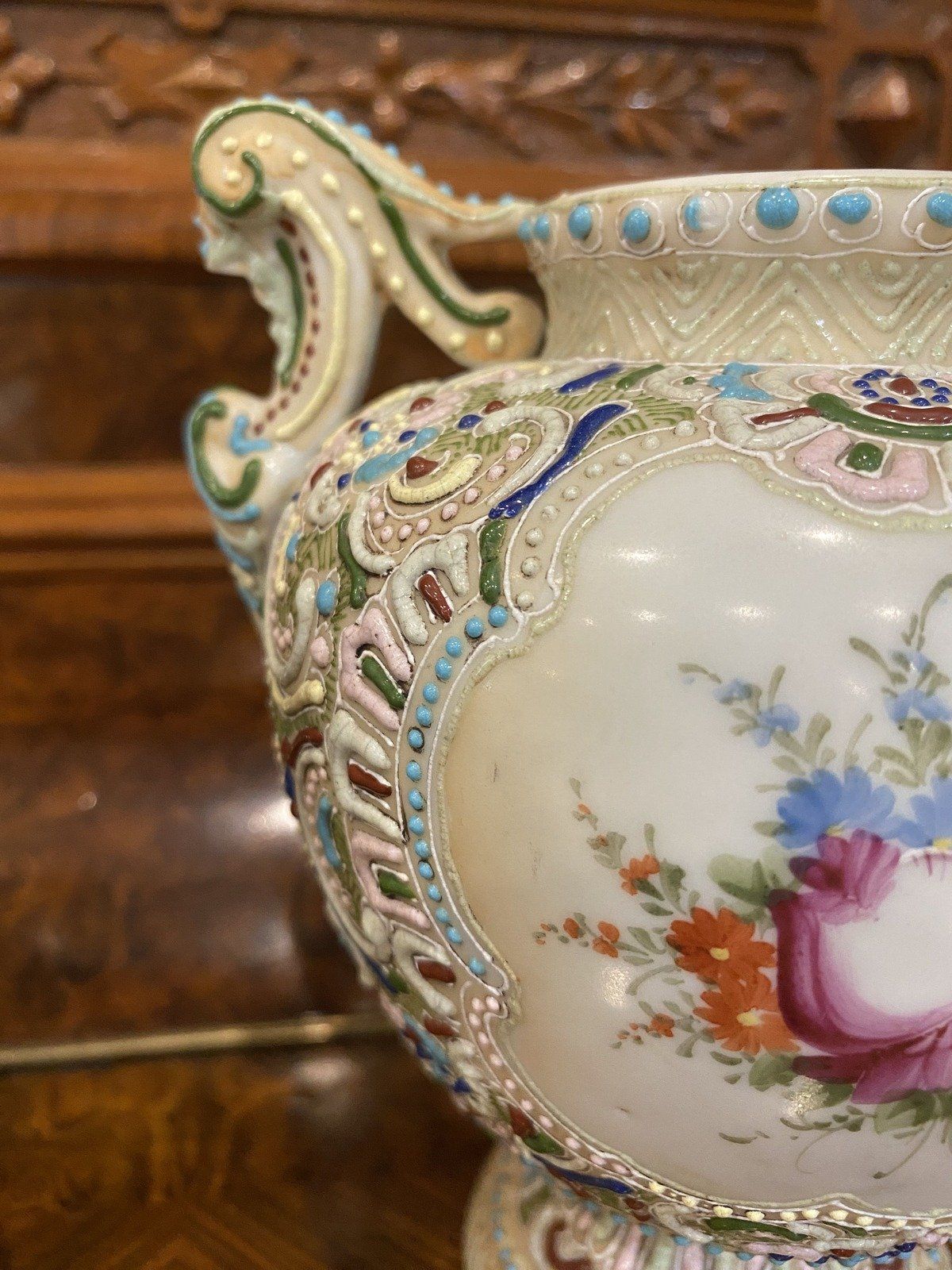 Antique Victorian Nippon Mirage Beadwork Hand Painted Handled Vase 3