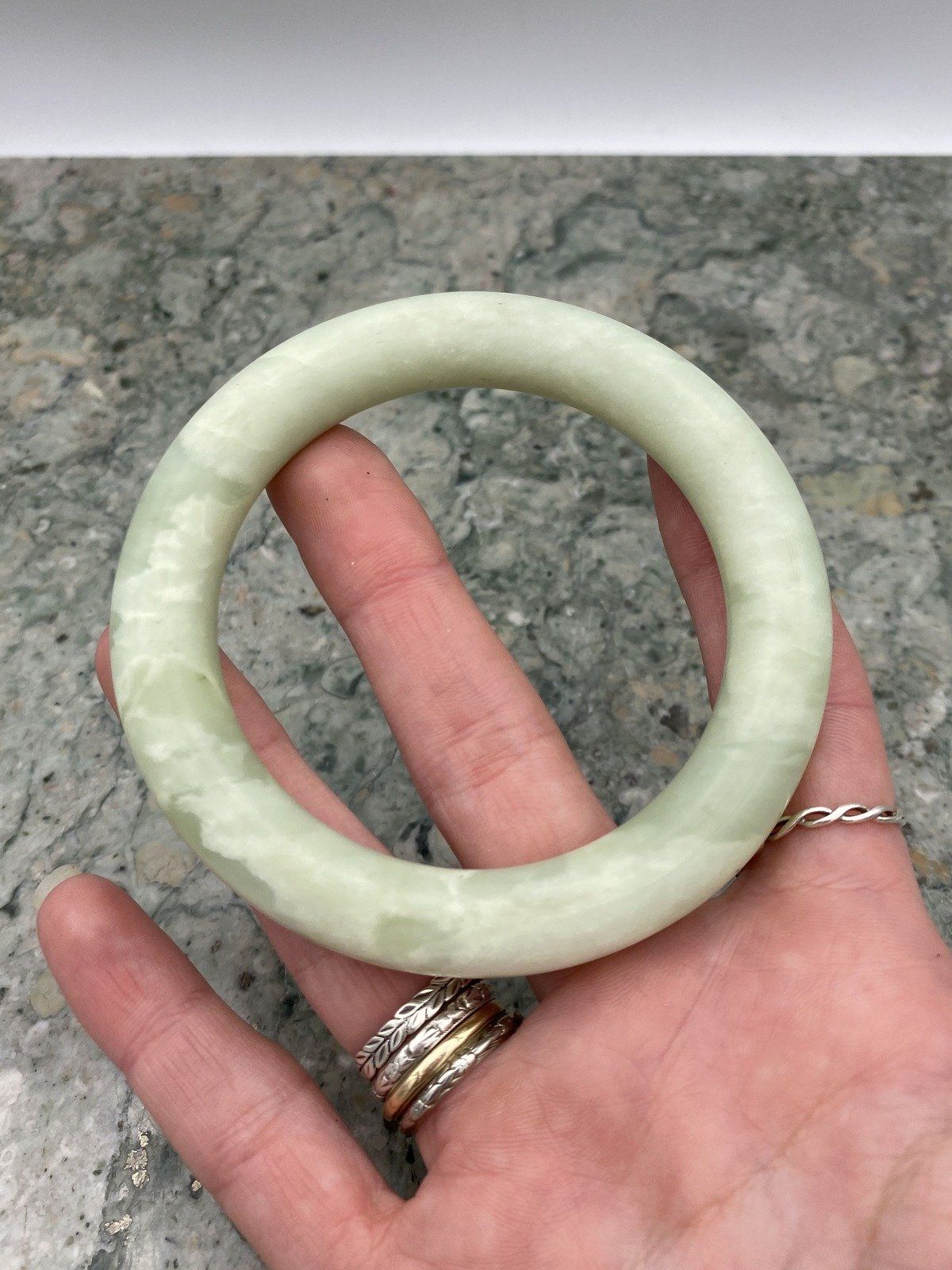 Stunning Soft Green Chinese Jade Solid Stone Bangle Bracelet 2