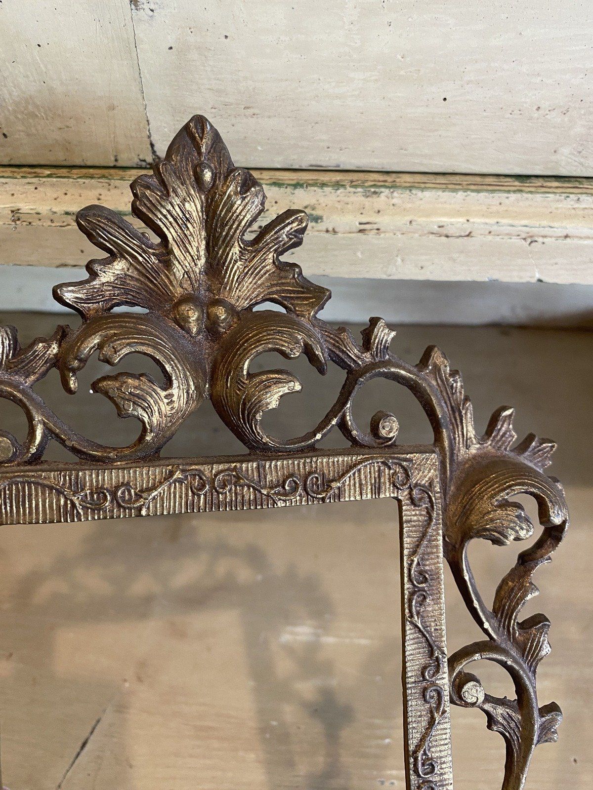 Antique Brass Gilt Acanthus Photo Frame 3