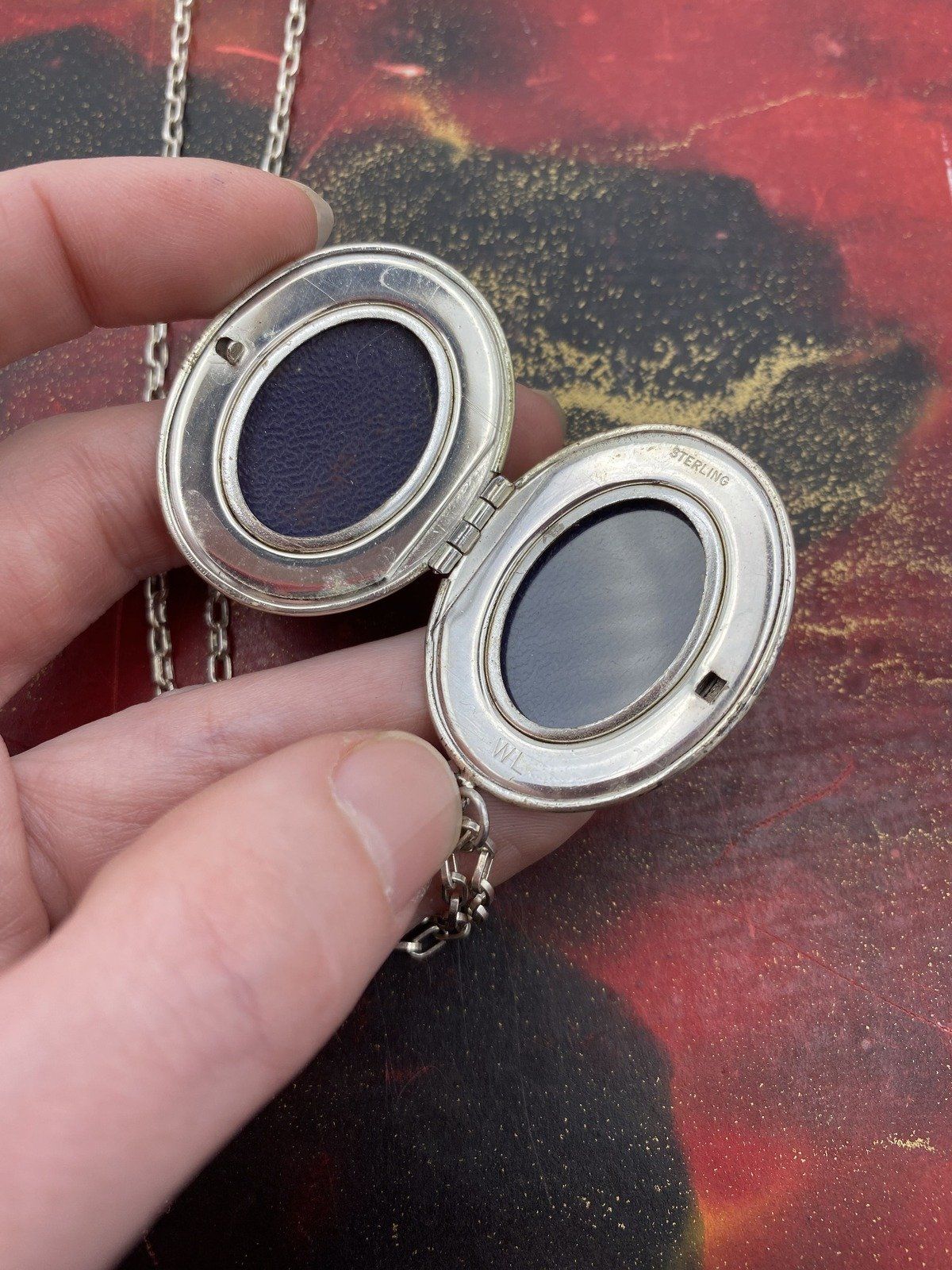 Vintage c.1940s/50s Sterling Silver Large 2 Oval Vine Photo Locket 20 Necklace 6