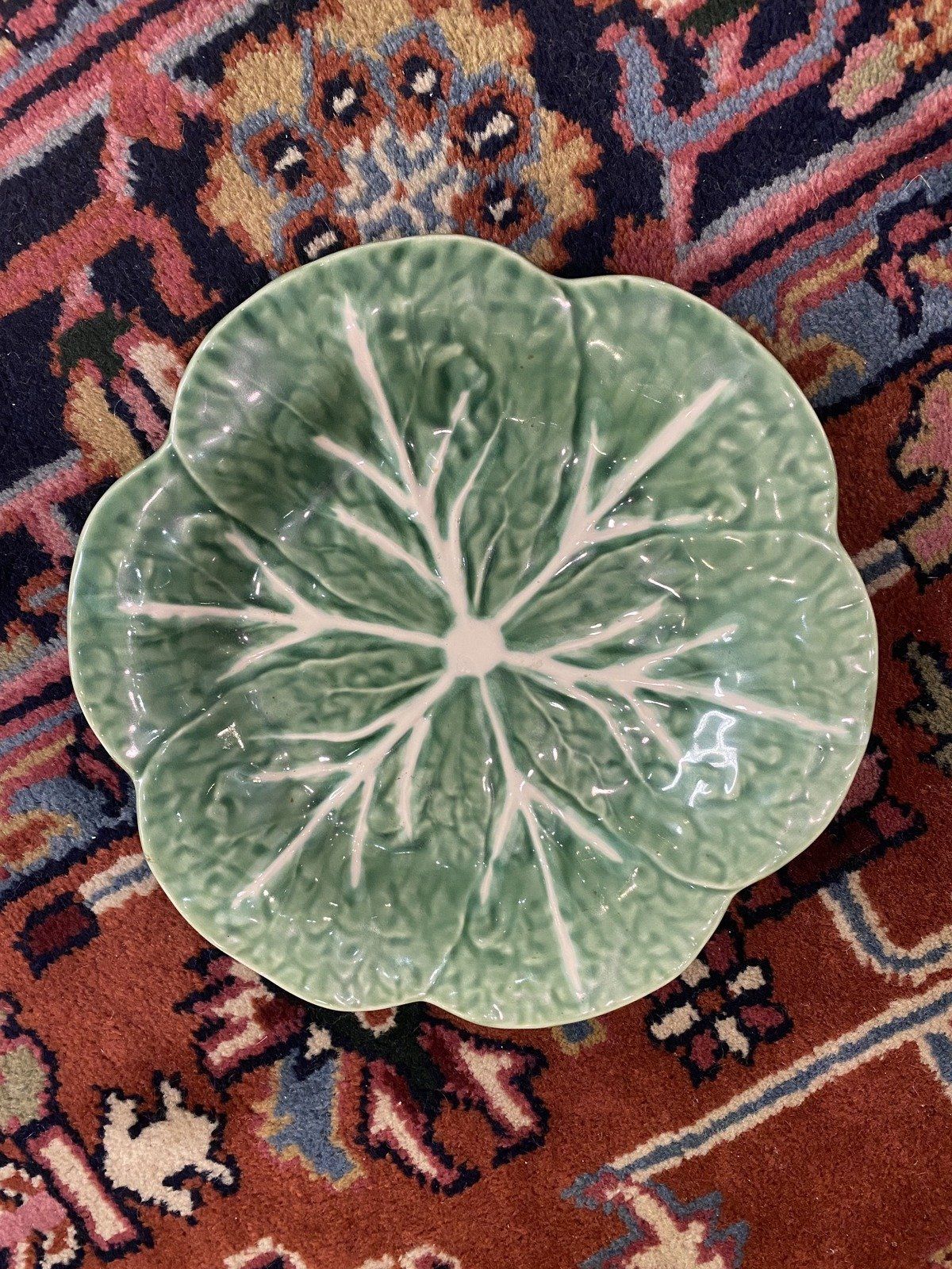 Bordallo Pinheiro Portugal Majolica Cabbage Leaf 9 Plate