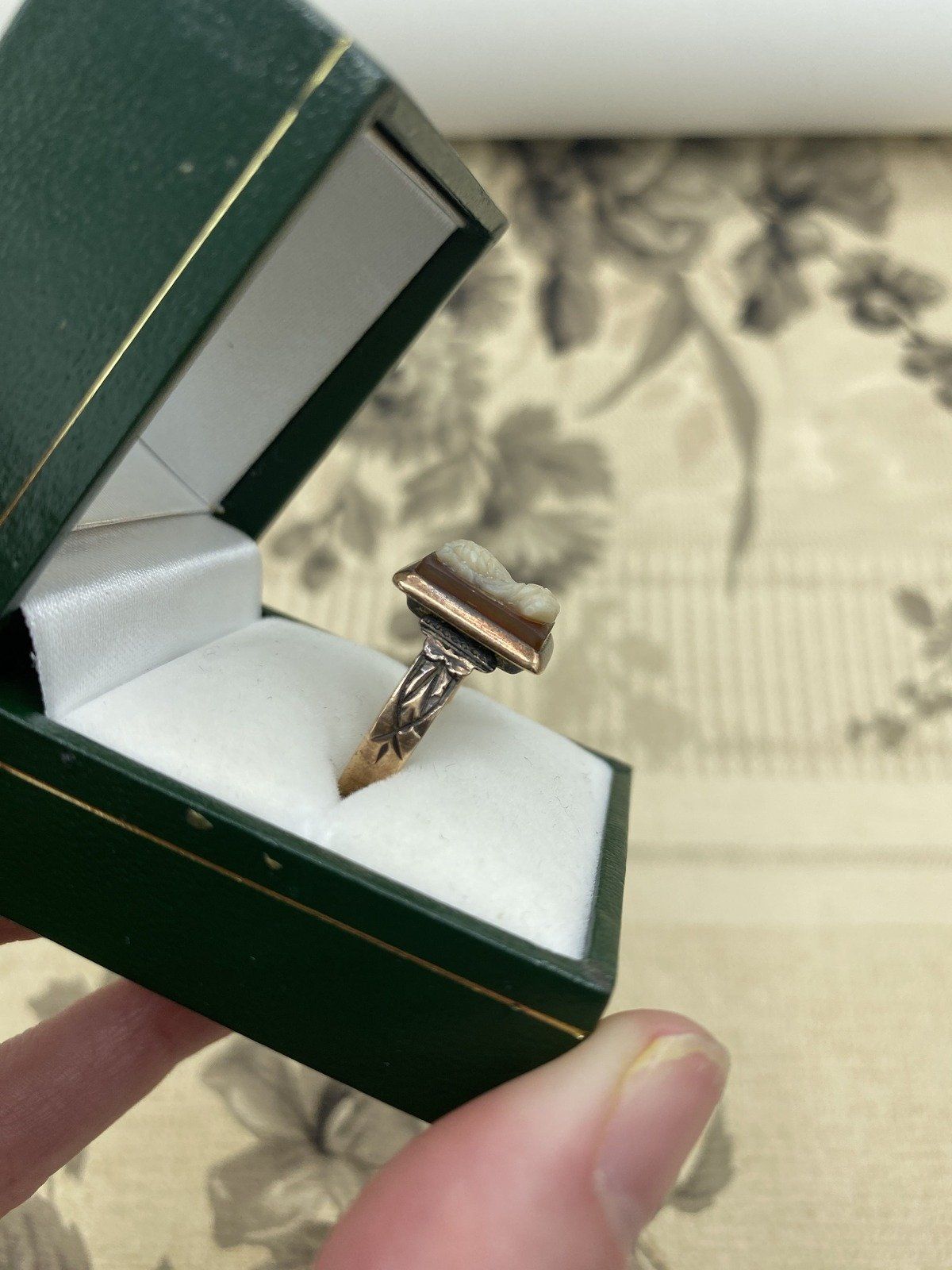 Antique 10k Rose Gold Sardonyx Cameo Ring 3