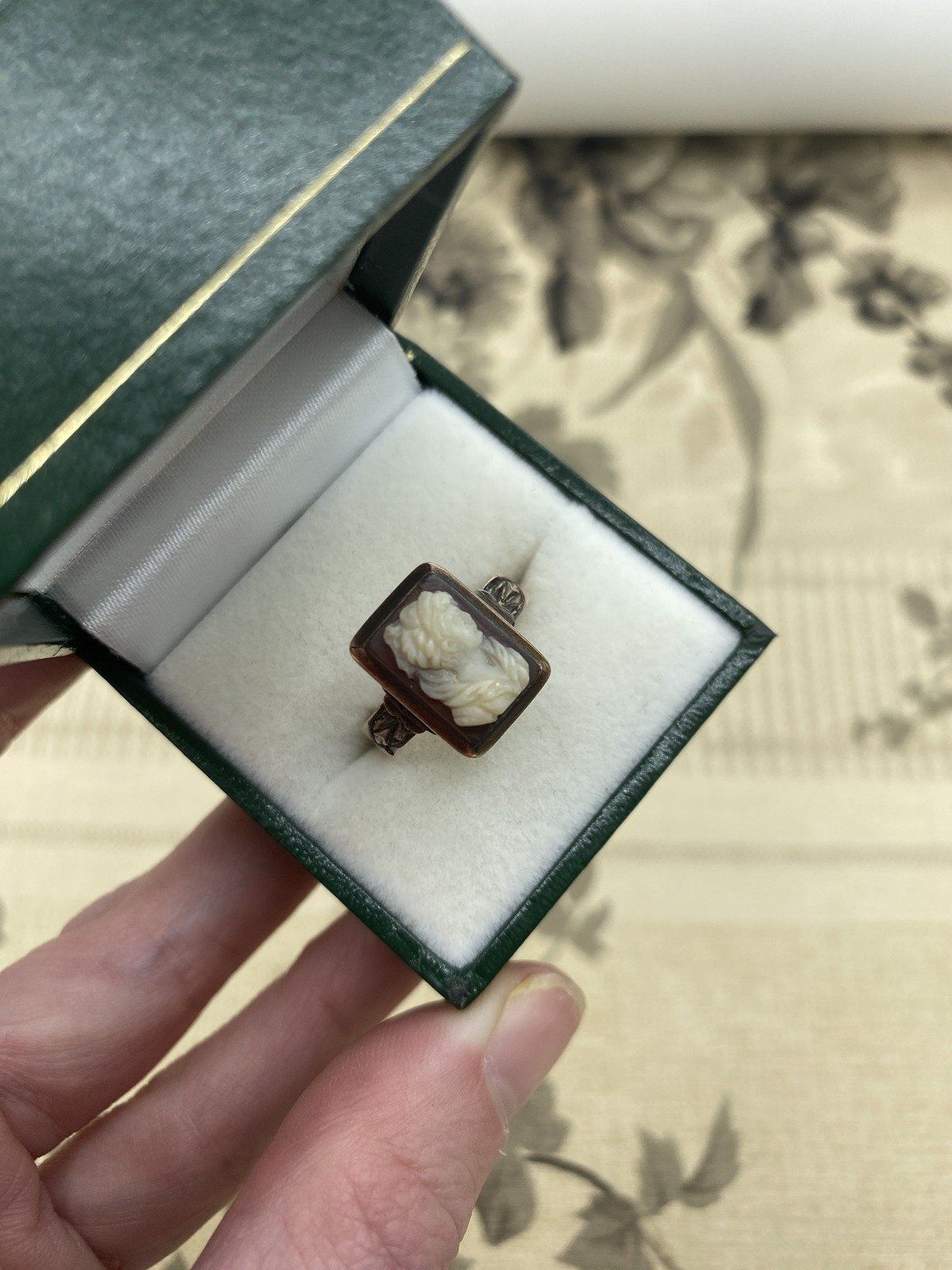 Antique 10k Rose Gold Sardonyx Cameo Ring 2