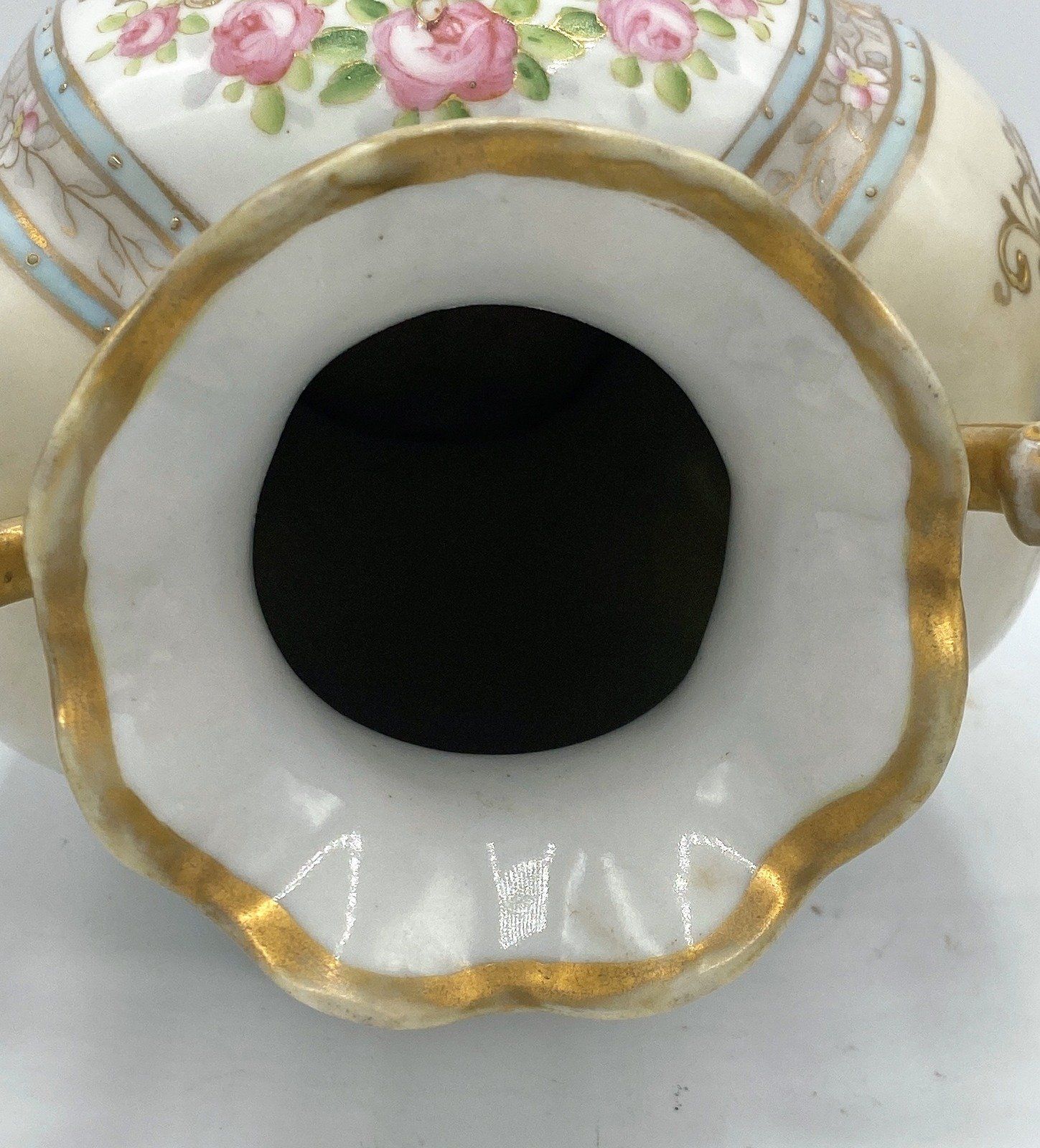 Nippon Hand Painted 2 handle vase 7