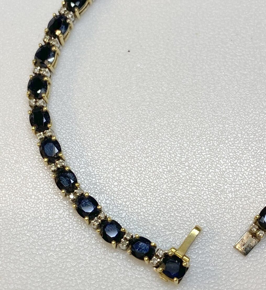 Diamond, Sapphire and 18k Gold Bracelet 2