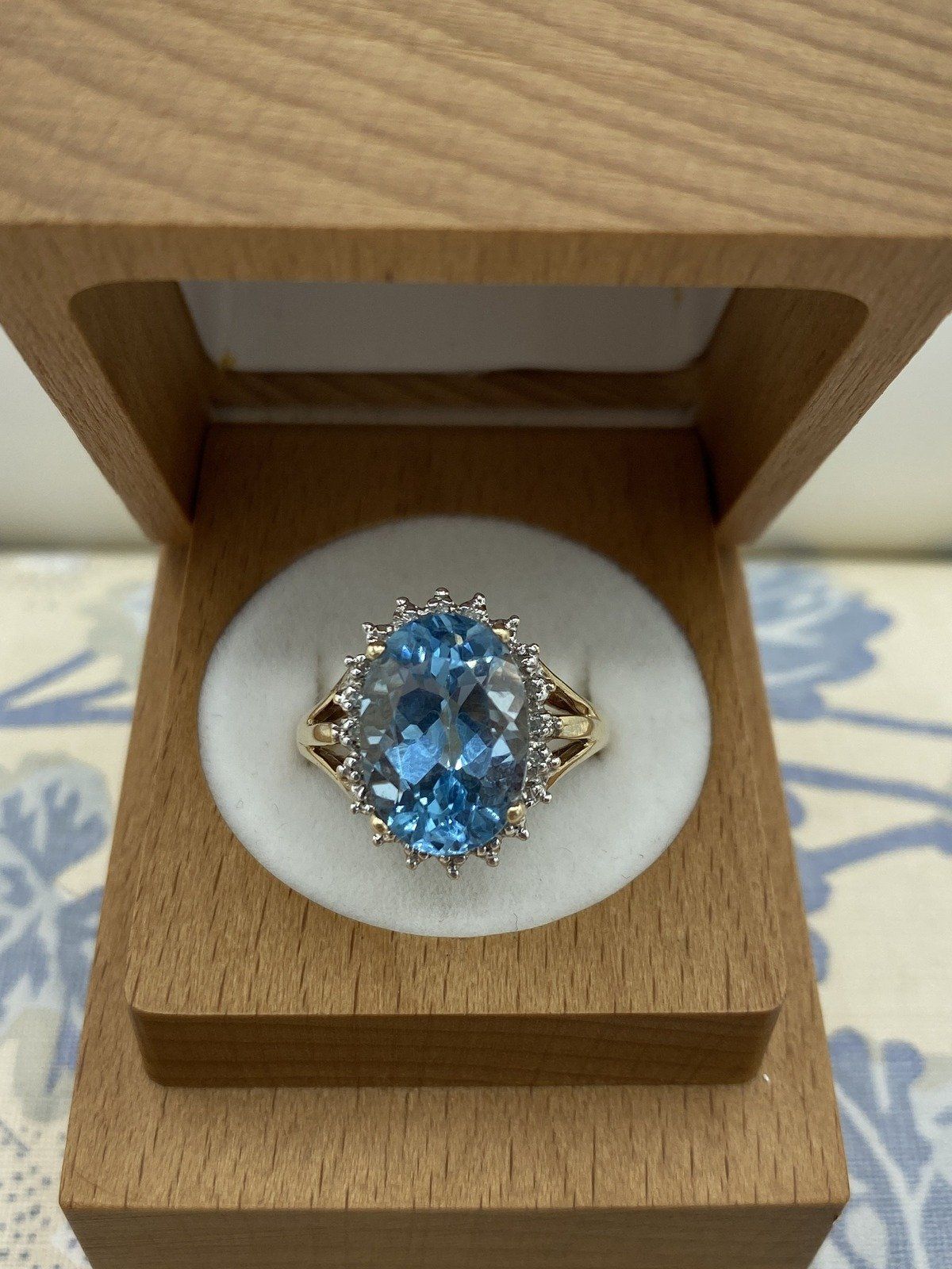 Beautiful 10k Gold Oval Blue Topaz + Diamond Halo Princess Ring 2